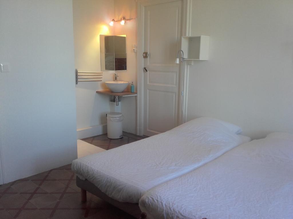 Chambre D'Hotes Avec Cuisine Commune - 5 Mns De Narbonne Cuxac-d'Aude Ngoại thất bức ảnh